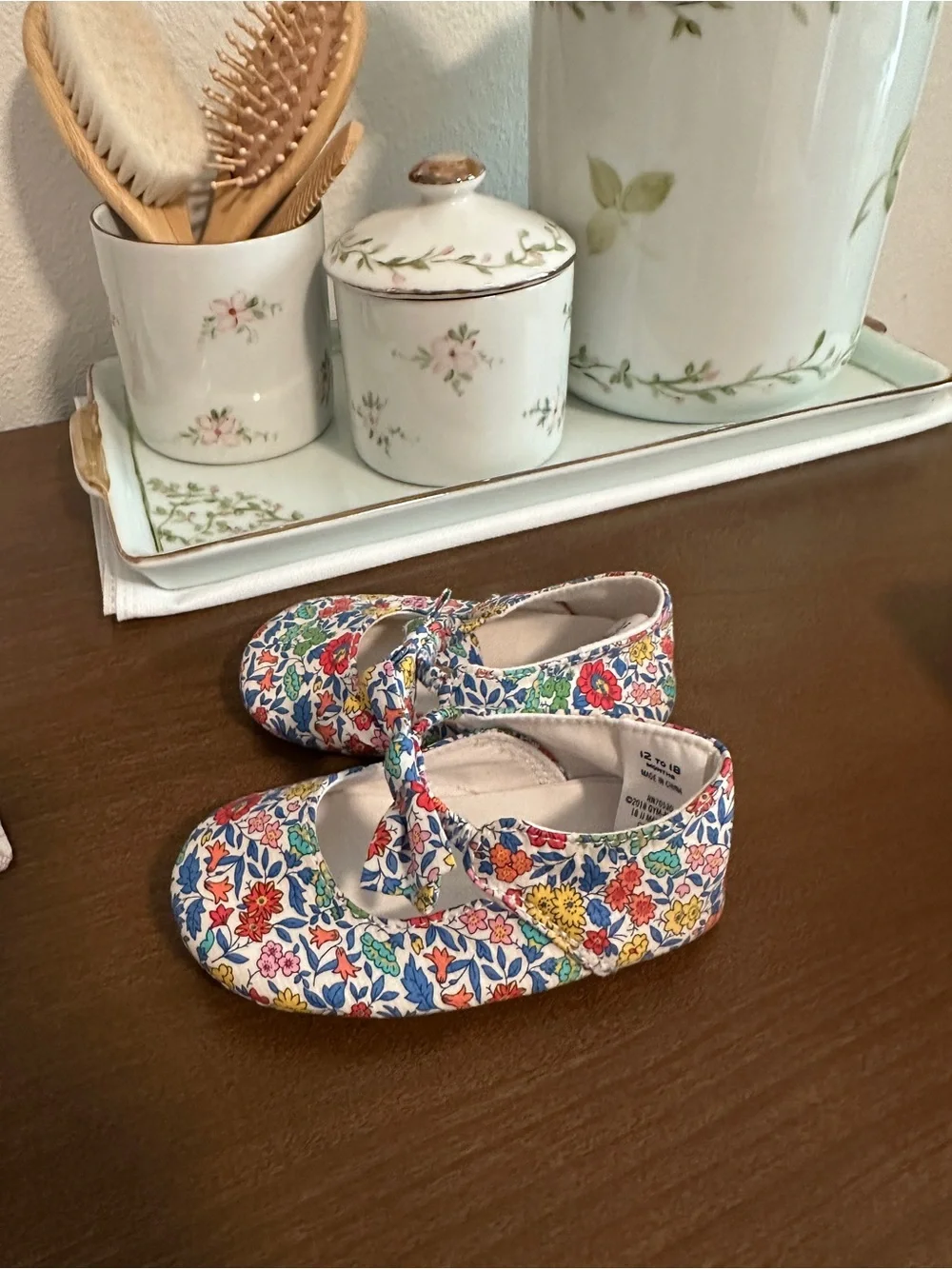 Janie and Jack Floral Tie-Strap Baby Mary Jane Shoes in Multicolor